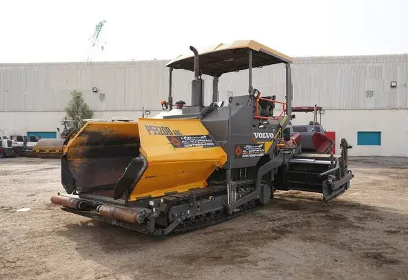 Asphalt Pavers, 13 ton, 2.5m - 9m