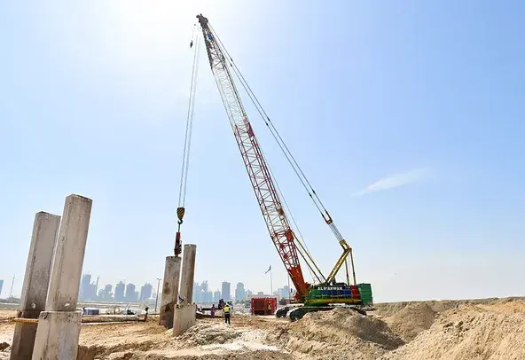 Large Crawler Cranes, 150 ton