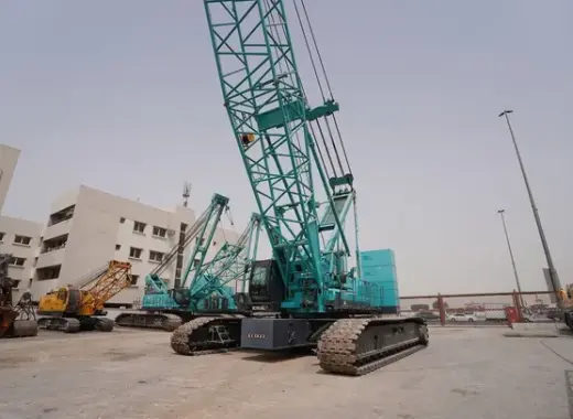 Large Crawler Cranes, 250 ton