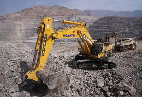 Large Excavators, 125 ton, Standard Boom