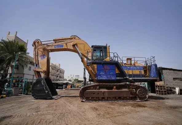 Large Excavators, 160 ton, Standard Boom