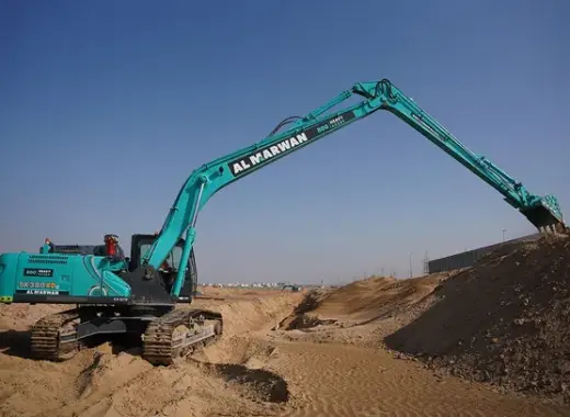 Large Excavators, 40 ton, Long Boom 17-meters