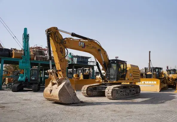 Large Excavators, 50 ton, Standard Boom