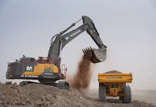 Large Excavators, 55 ton, Standard Boom