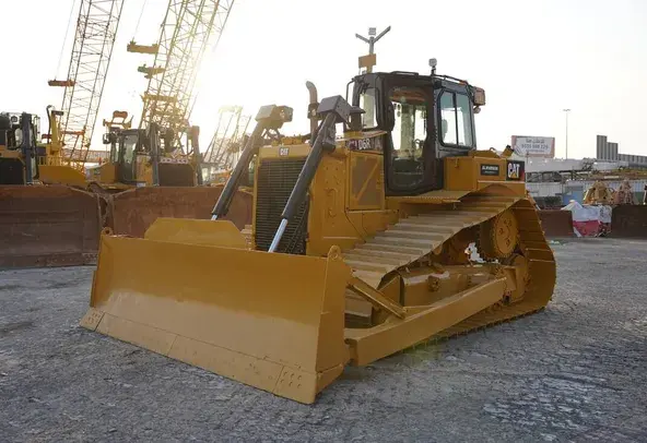 Medium Dozers, 22 ton