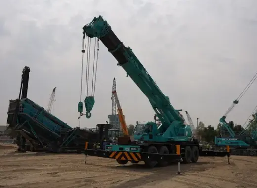Mobile Cranes, 60 ton