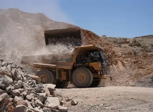 Rigid Dump Trucks, 98 ton